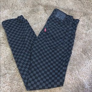 levi checkered jeans